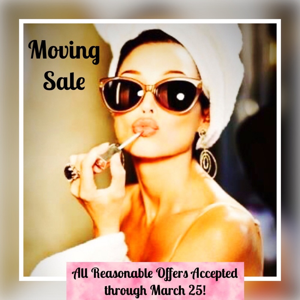 Moving Sale! 🚛💨